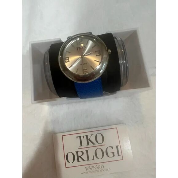 TKO ORLOGI TK616 White Dial Blue Leather Strap Sliver Tone Women's Watch - Picture 1 of 3